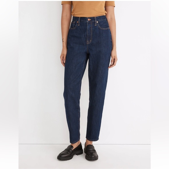 ✨SOLD✨ Madewell • Baggy Tapered Jeans in Dressler Wash - Picture 4 of 8